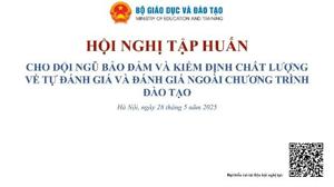 Trung tâm KĐCLGD - ĐHQGHN tham dự Hội nghị tập huấn cho đội ngũ bảo đảm và kiểm định chất lượng về tự đánh giá và đánh giá ngoài Chương trình đào tạo